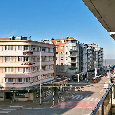 Apartment Flat Marthe Sint-Idesbald